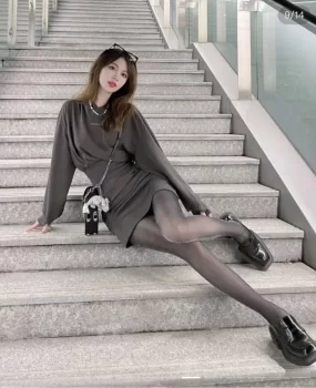 私人导游小姐姐姿势都会可使用道具丝袜制服艳舞调情